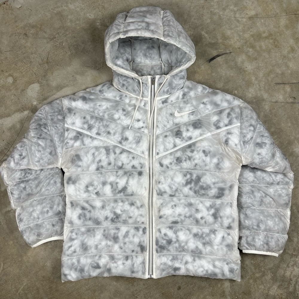 Nike Eco Down Puffer Jacket White Womens Medium
